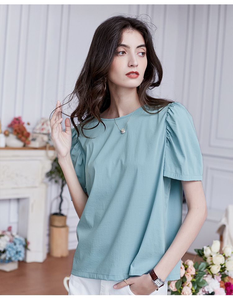 反轉設計圓領短袖上衣-背面鈕扣-黑灰色