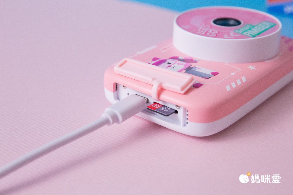 POLI 波力救援小英雄 - 【超值兩入組】兒童數位相機含32G記憶卡-波力*1+安寶*1+[贈]可愛風扇*1