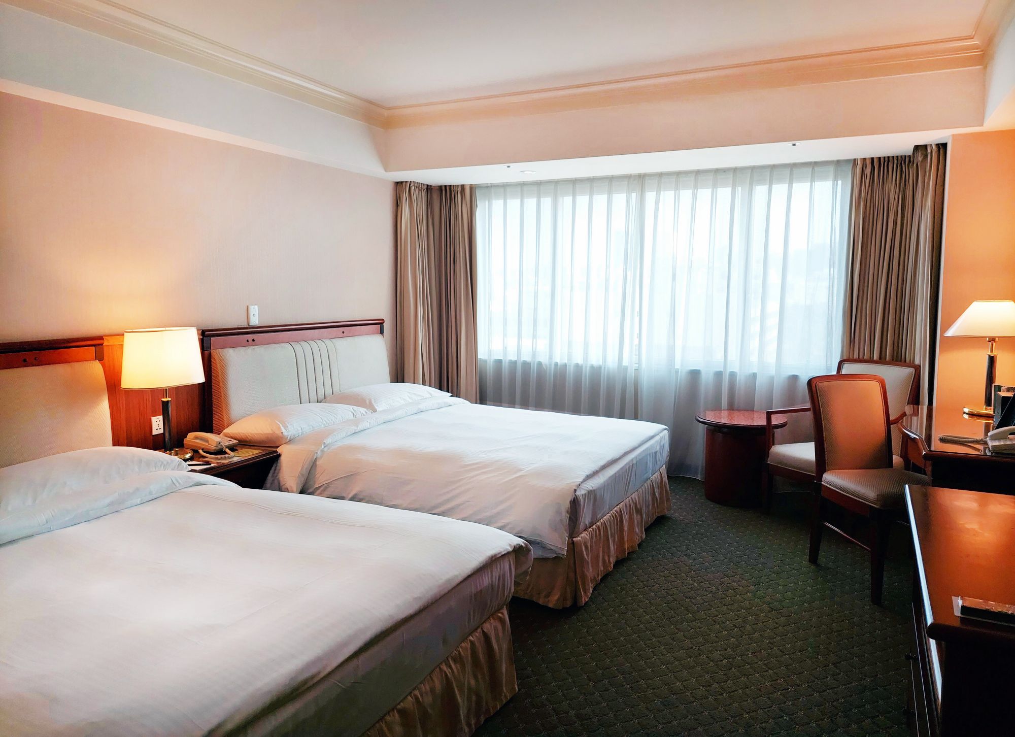 漲價前最後數量！【台中長榮桂冠酒店】五星家庭房 ★