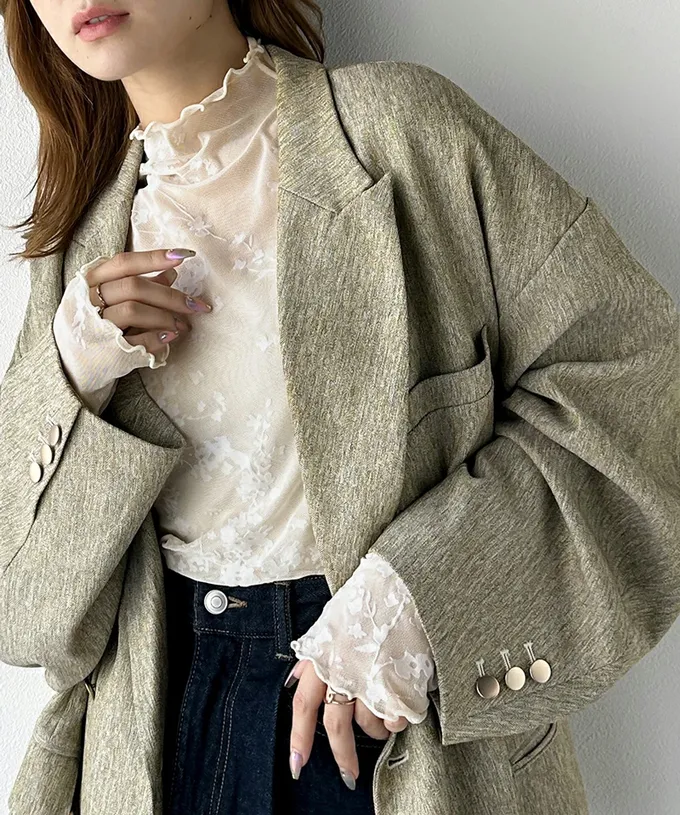 日本 Classical Elf - 成熟感花卉透膚木耳領長袖上衣-白底白花