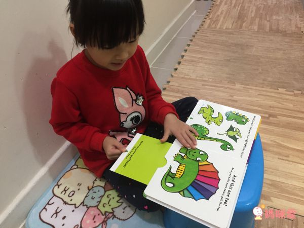 Roar!叫叫大恐龍音效書，聽聲音認識各類型恐龍！