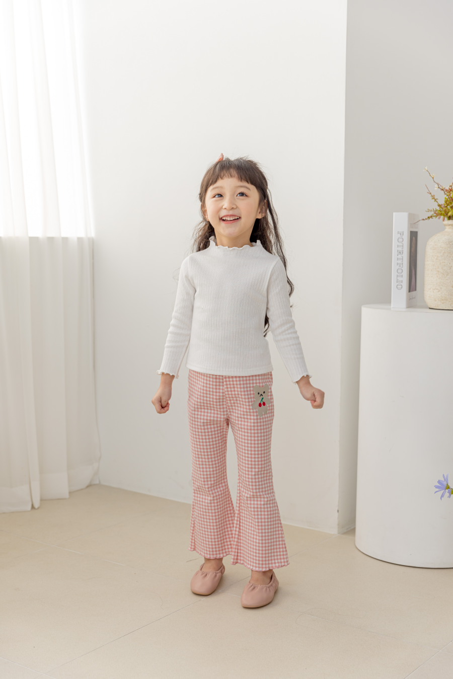 韓國 Orange Mom - 櫻桃熊格子彈力微喇叭褲-粉紅