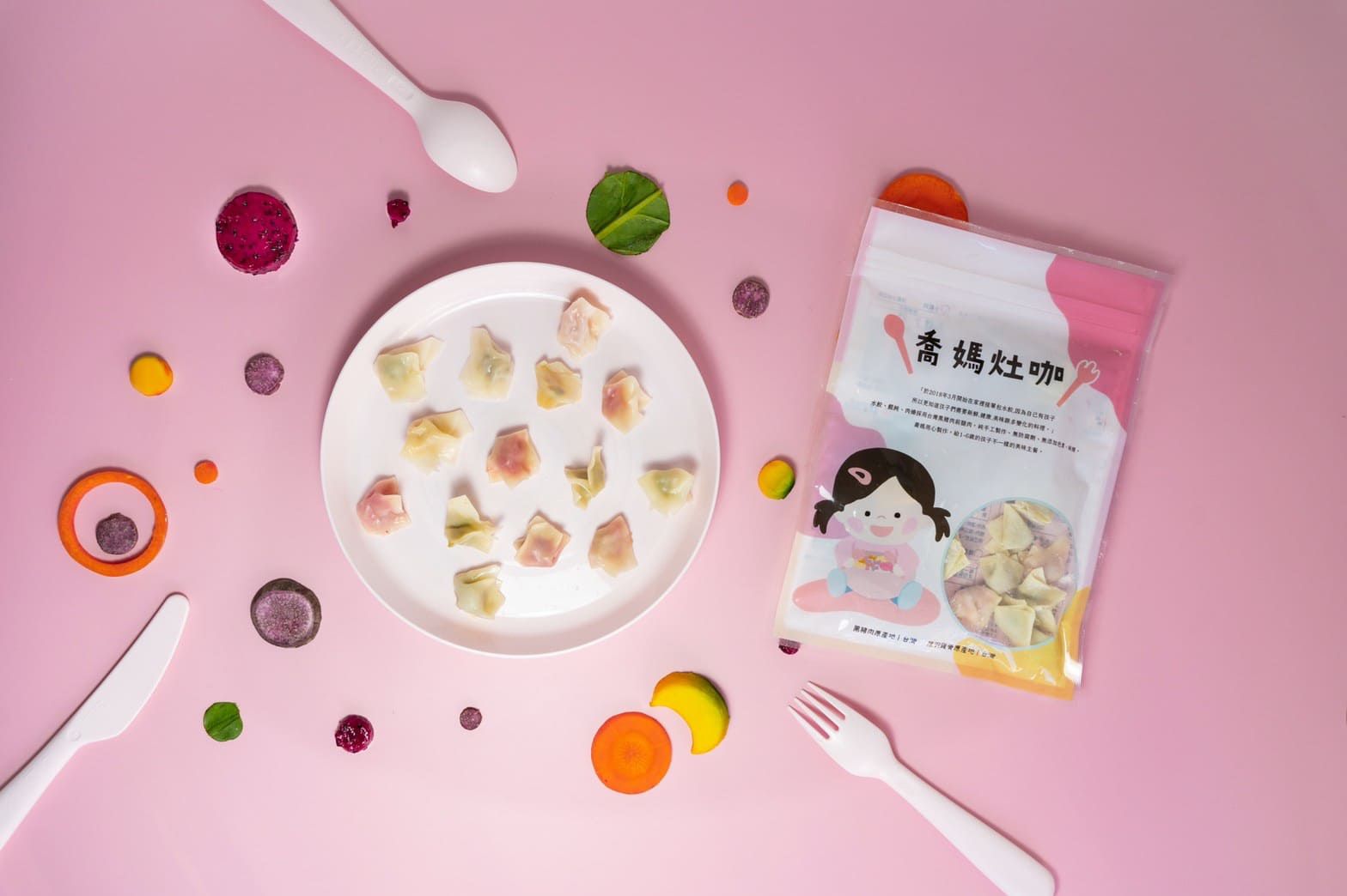 喬媽灶咖 - 優惠組-彩色小水餃*1+一口小餛飩*1+彩色蝴蝶麵*1+造型麵疙瘩*1+寶寶肉燥*1+柴魚昆布湯*2