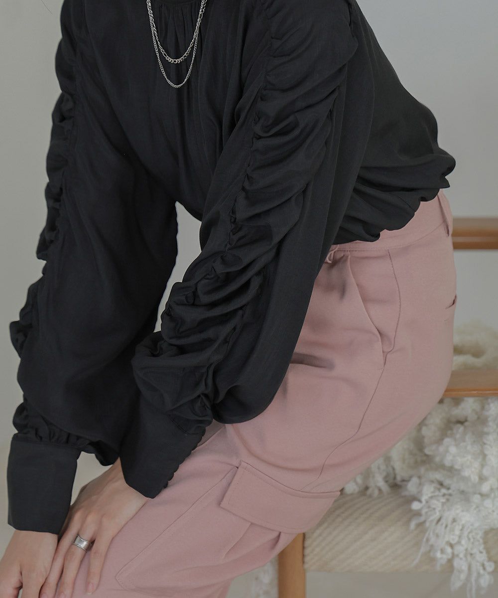 日本 Bab - 嫘縈柔滑抓皺薄長袖上衣-米杏