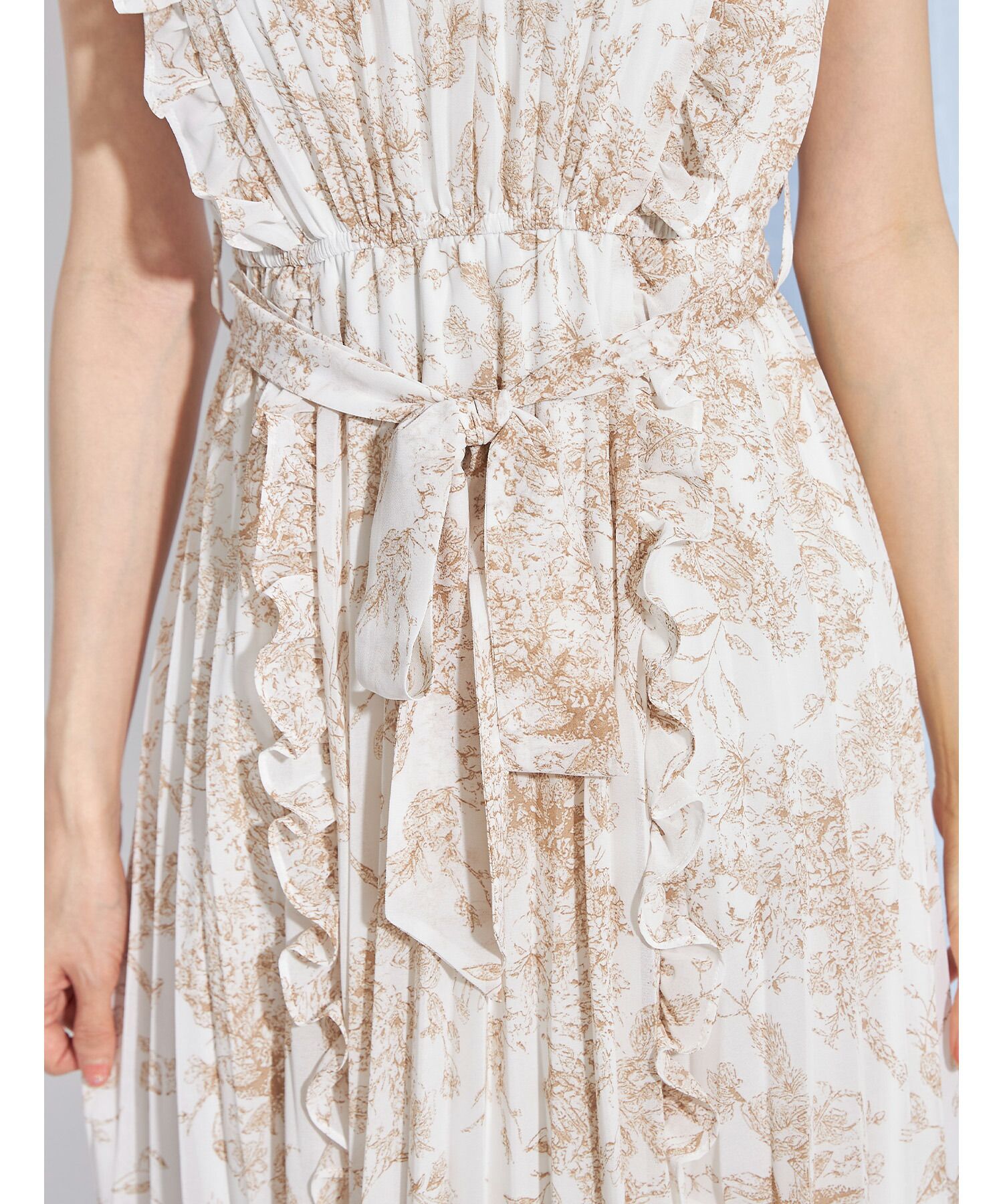 日本 tocco-closet - 波浪百褶綁帶雪紡洋裝-氣質杏