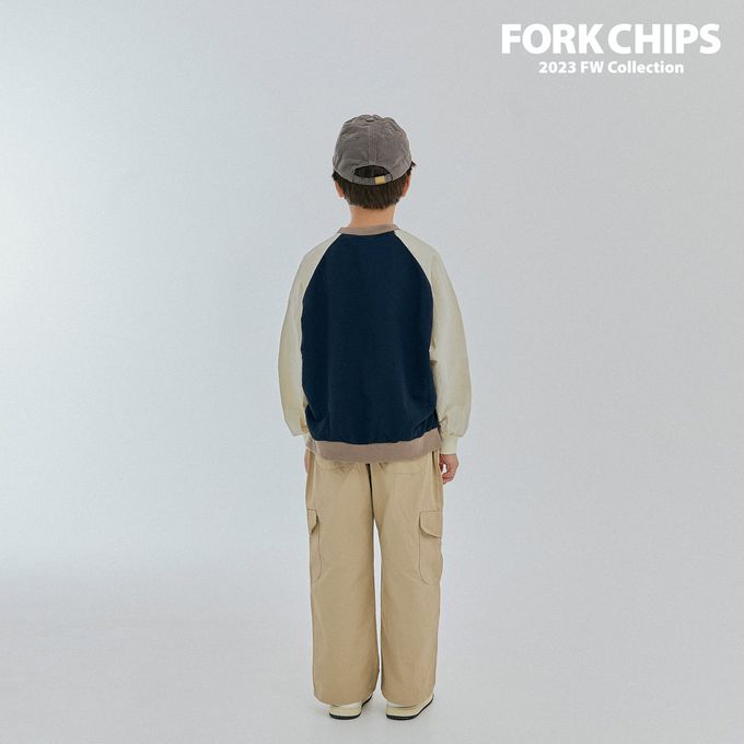 韓國 FORK CHIPS - 刺繡文字拼色長袖大學T-深藍