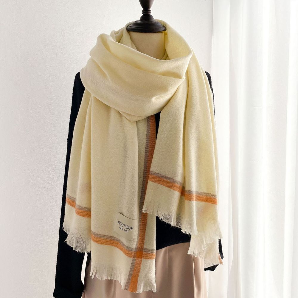 編媽精選 - 柔暖羊毛混棉細針織圍巾-米色 (208x73cm)