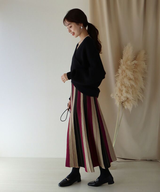 日本 BLUE EAST - [店員推薦] 撞色修身針織長裙-深藍x粉紫