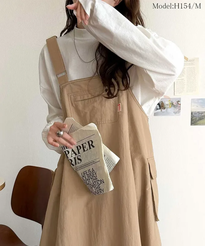 日本 Classical Elf - Java 工裝風舒適傘擺尼龍吊帶裙-軍綠