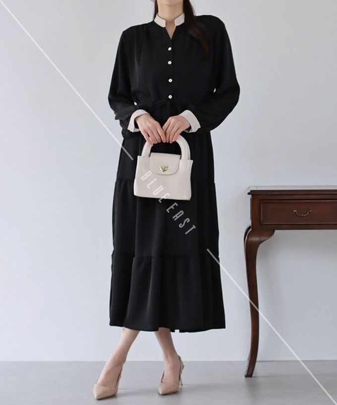 日本 BLUE EAST - [人氣款]簡約抽繩收腰長袖洋裝-古典花-黑