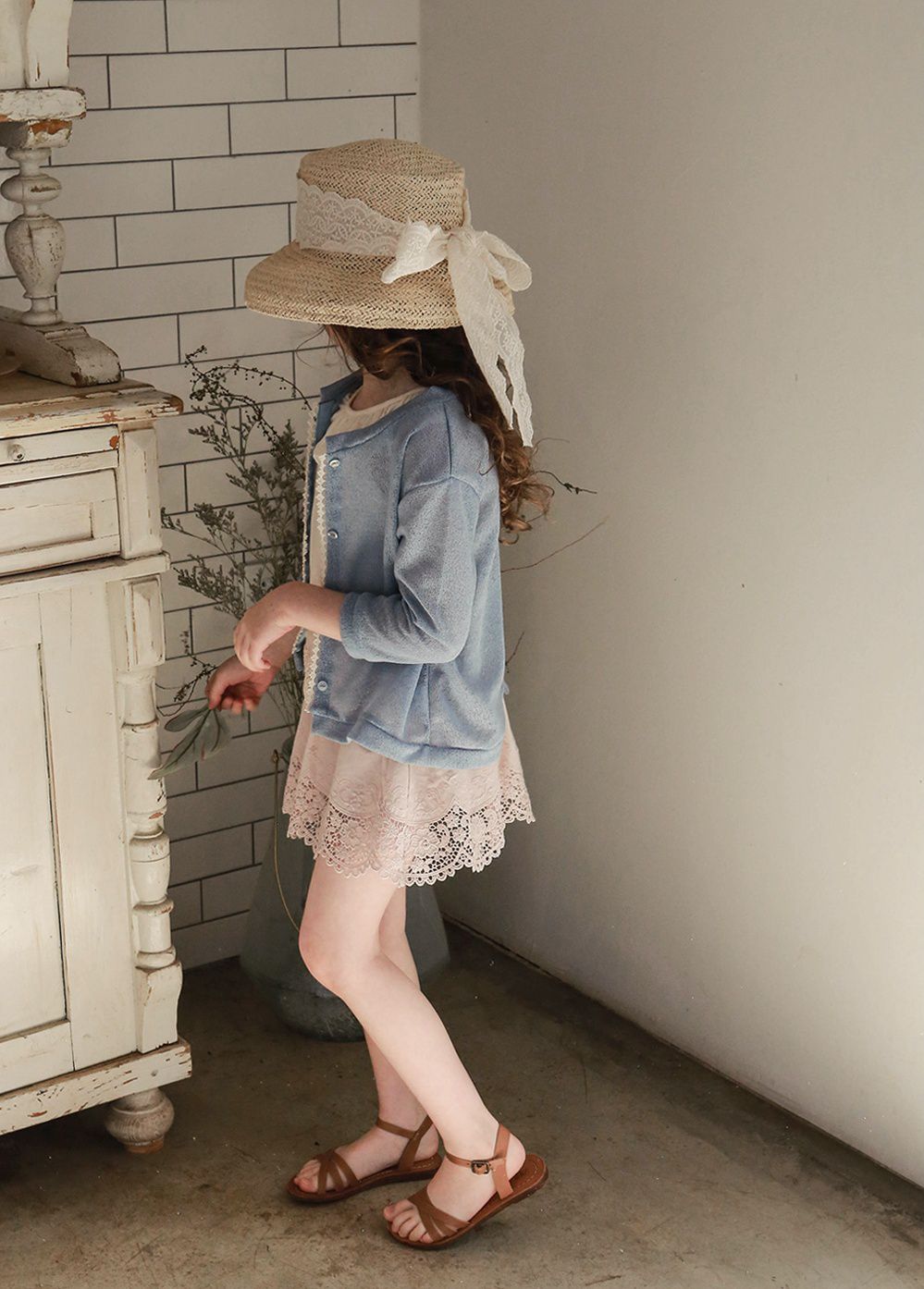 韓國 PuellaFLO - 蕾絲滾邊薄款小外套-藍