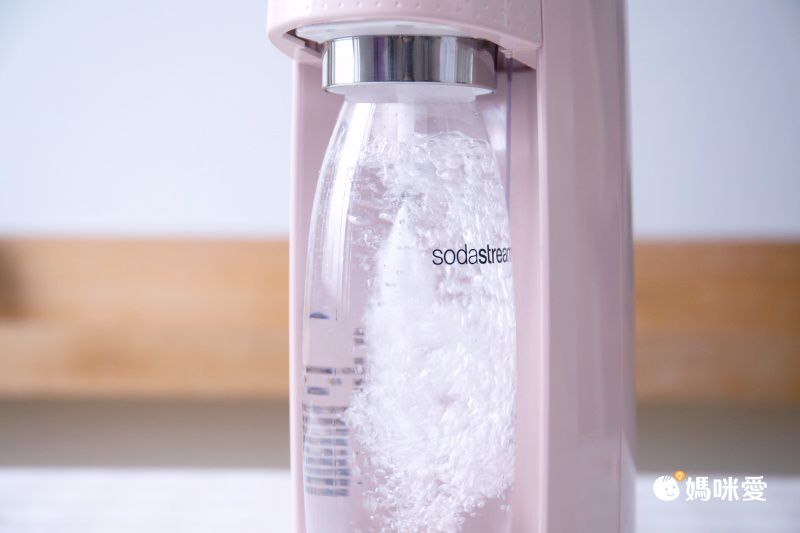 夏日清涼消暑助降溫【SodaStream 氣泡水機】讓水更有趣！
