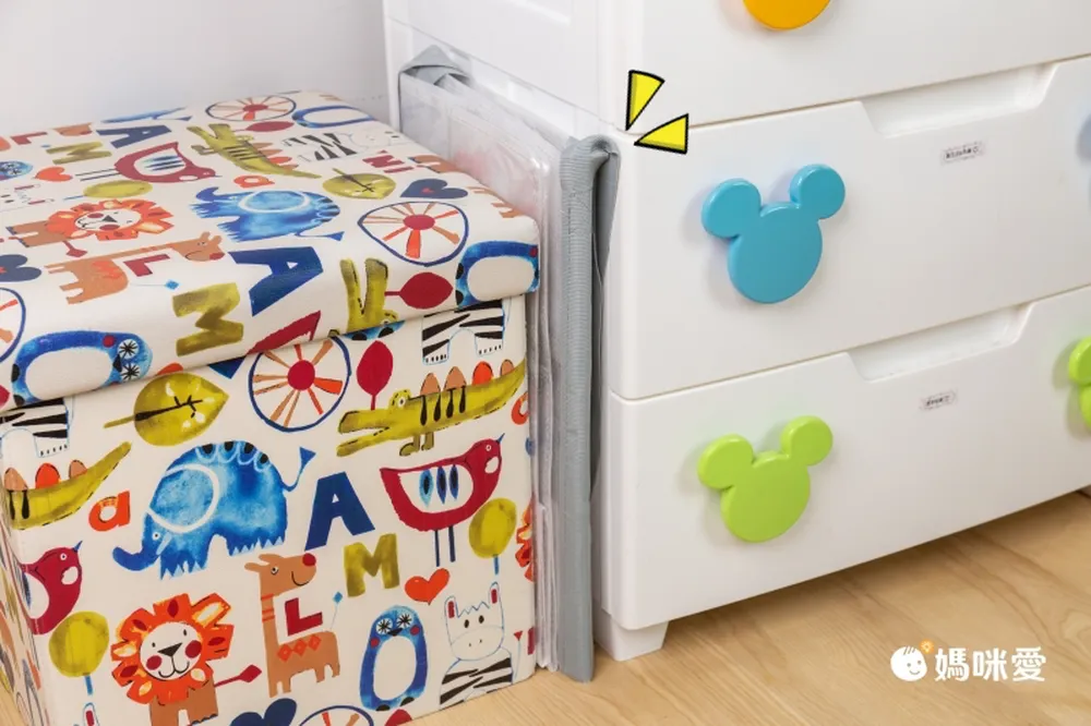 日本代購 - [日本主婦推薦] 半透明多功能衣物收納袋(可肩背/手提) 3入組-淺灰 (L(47x20x36cm))