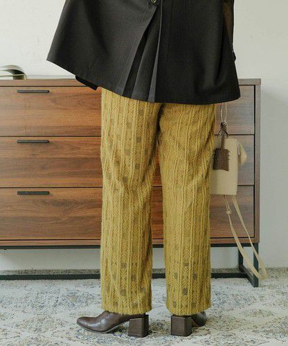 日本 Bou Jeloud - 蕾絲雕花垂墜寬褲-軍綠