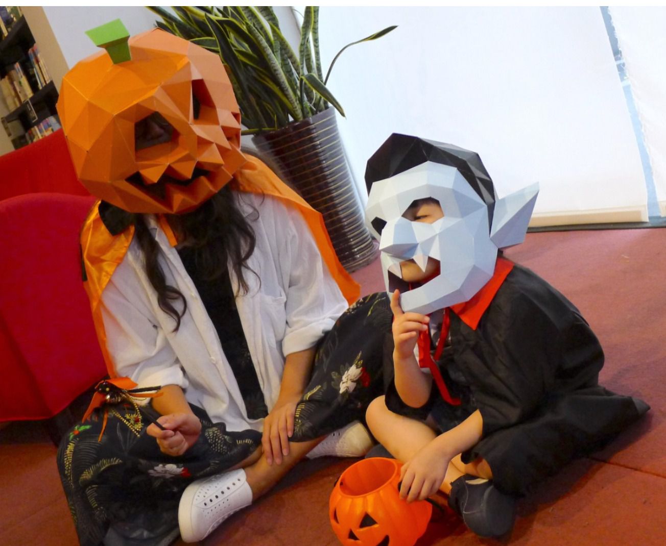 時報出版 - 【合購組】Crazy Halloween：不熬夜！極簡南瓜立體大面具＋吸血鬼立體大面具（速成版不用自己剪喔）