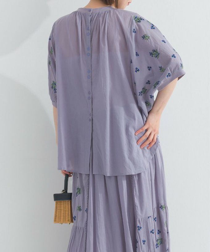 日本 Lupilien - 100%印度棉 優美植物刺繡大寬袖上衣-象牙