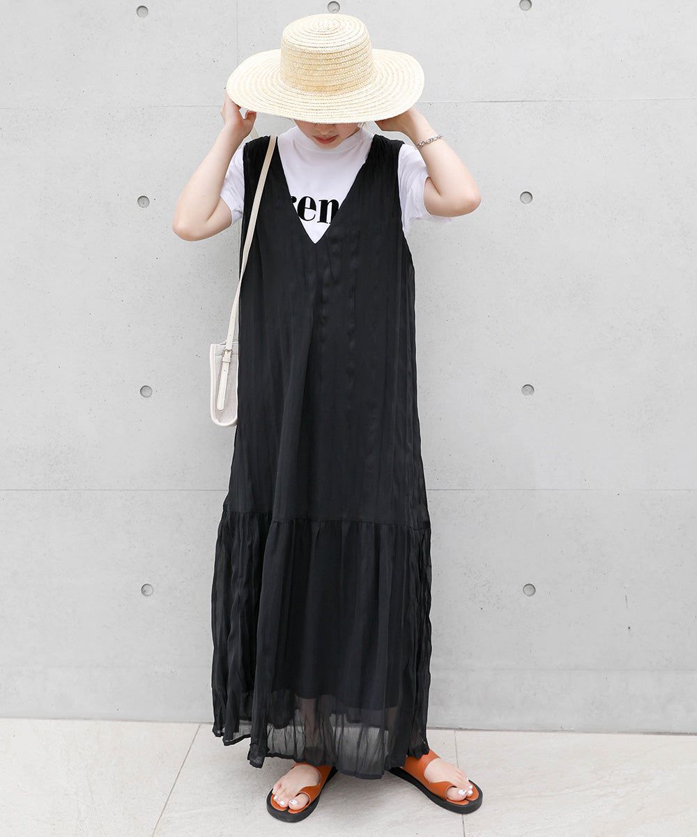 日本 Bab - V領浪漫飄逸無袖洋裝-米杏