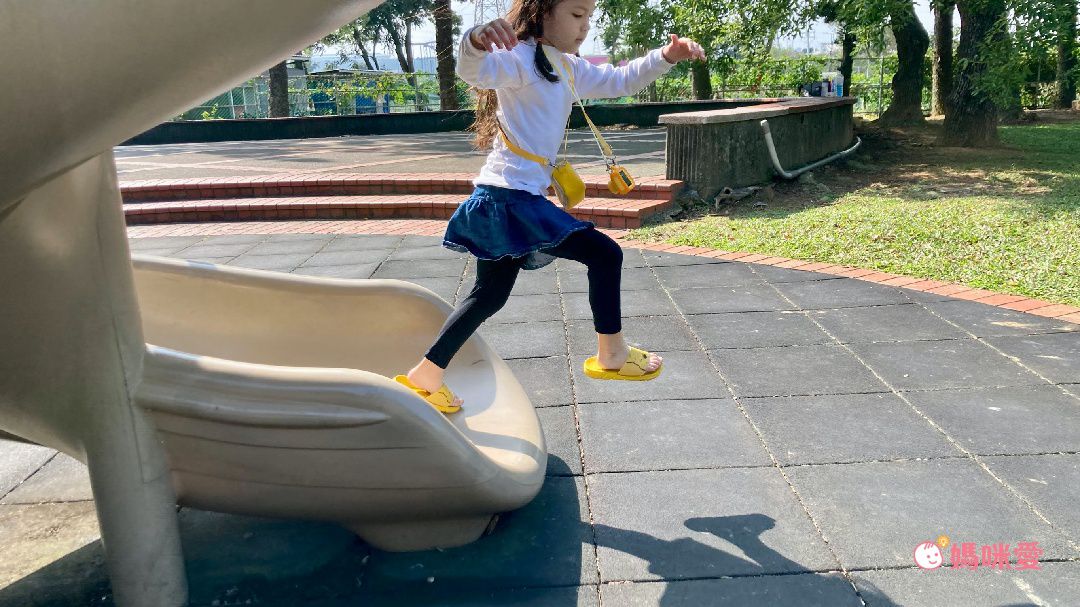 infoThink - 迪士尼小熊維尼系列兒童數位相機