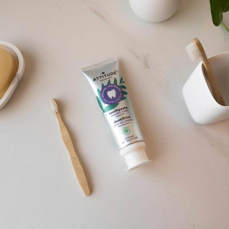 加拿大 ATTITUDE 艾特優 - ATTITUDE 琺瑯質保養牙膏 120g (效期: 2023年02月22)