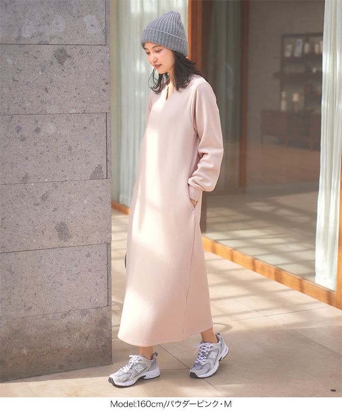 日本 Kobe Lettuce - 極上溫暖 裏起毛鑰匙領休閒洋裝-黑