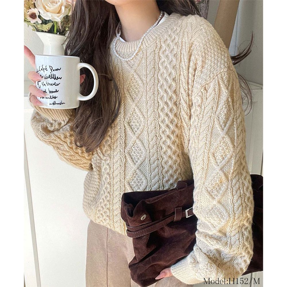 經典圓領麻花編織素面毛衣-象牙