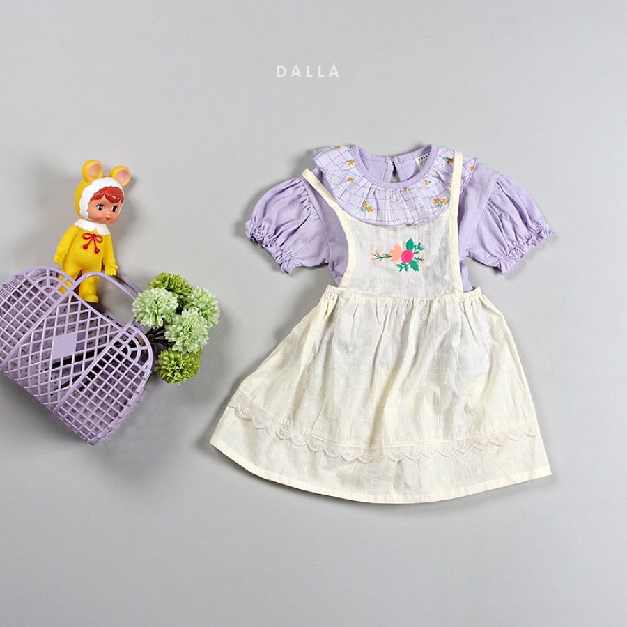 韓國 Dalla - 花花荷葉領上衣-淺紫