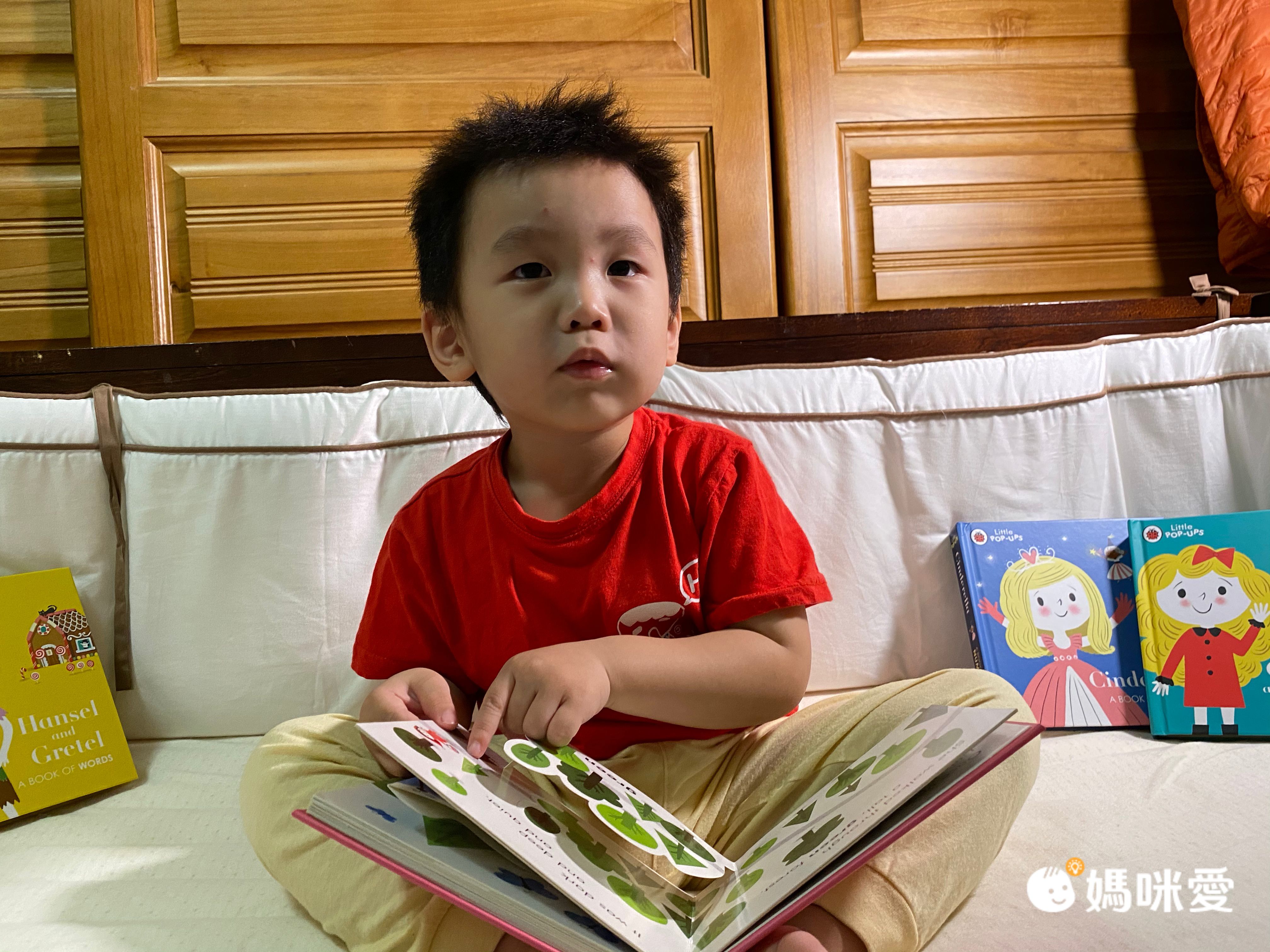 【Pop-Up立體童話】看故事學英文單字、顏色、數字、相反詞