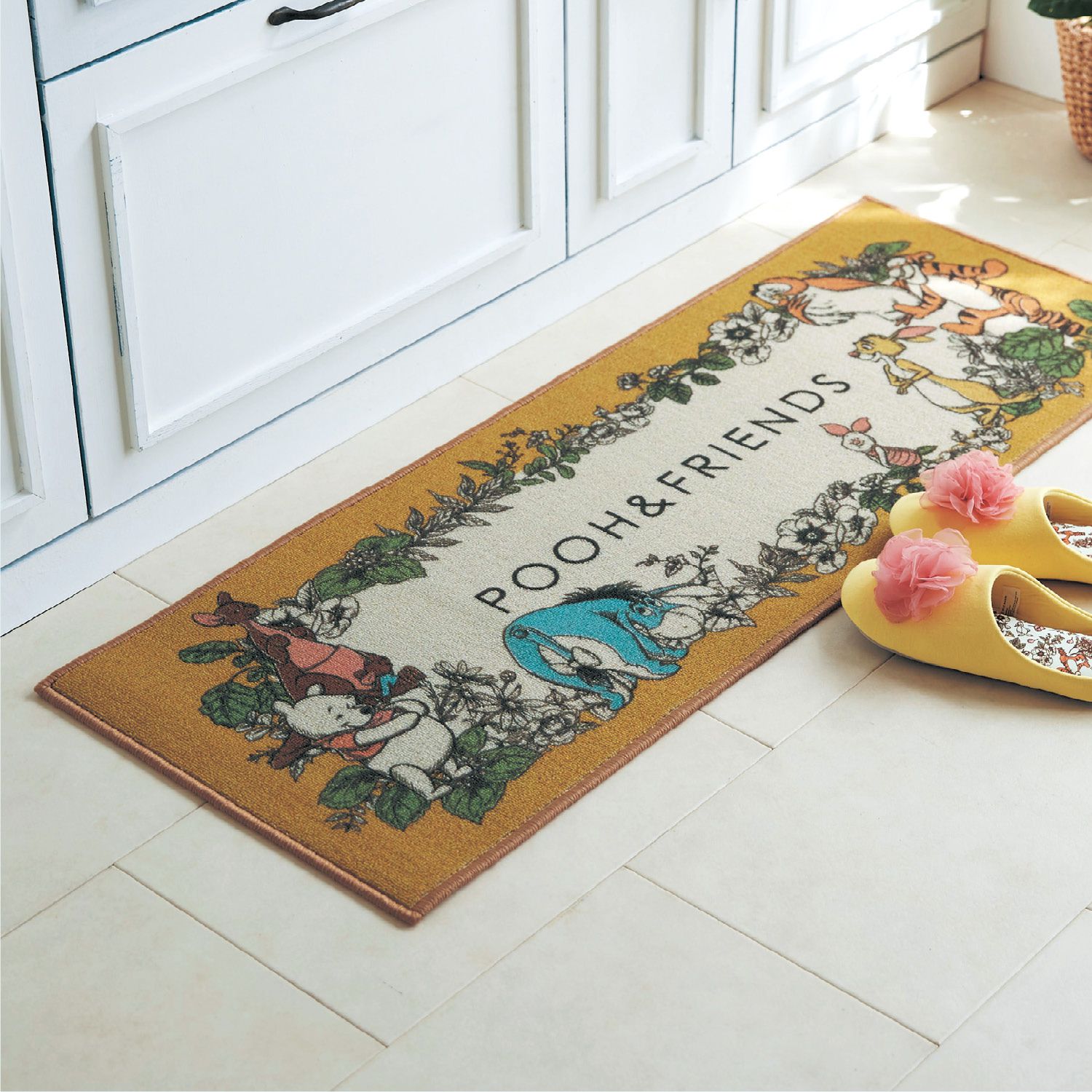 日本千趣會 - 迪士尼 長條型腳踏墊(廚房/臥室)-維尼花園-黃