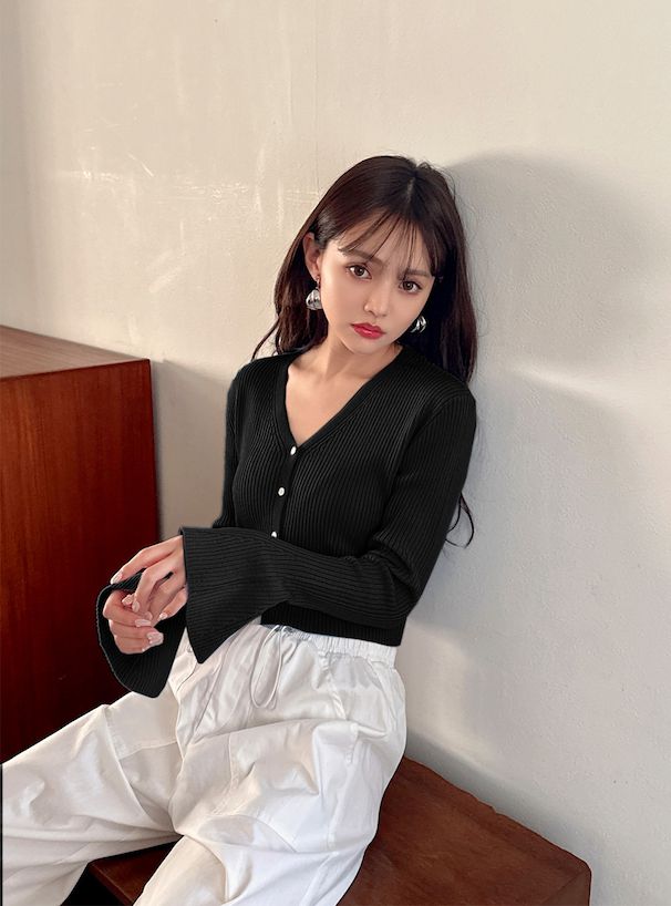 日本 GRL - 早春款V領花朵袖羅紋上衣/薄外套-天使白