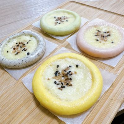 童心好食館 - 栗子蔬果饅饅包-4入/盒 (紅蘿蔔、菠菜、芝麻、紅麴)