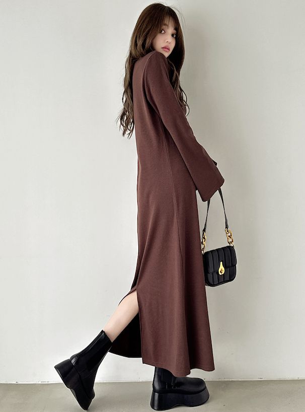 日本 GRL - 圓領素色百搭長袖洋裝-淺米杏