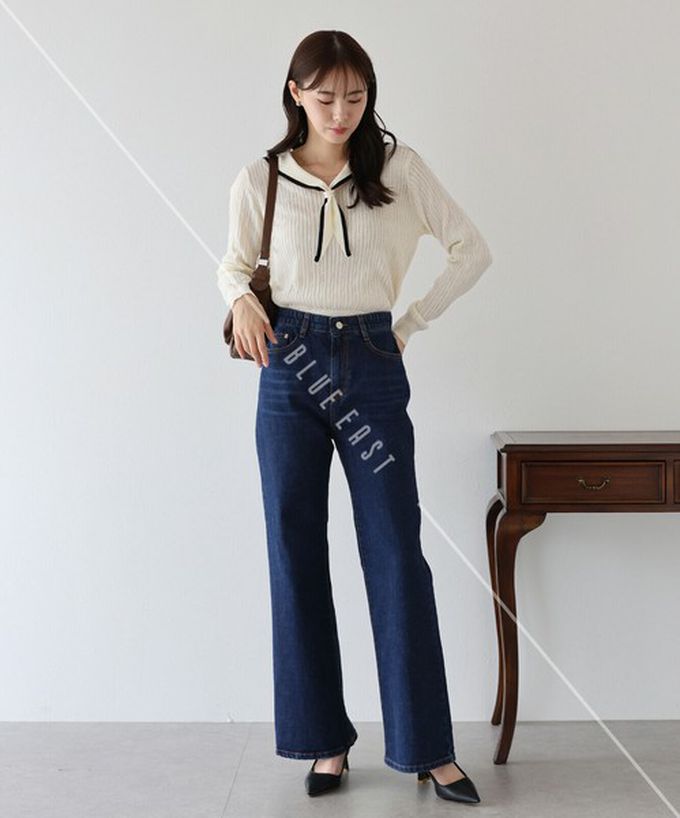 日本 BLUE EAST - 精緻愛心口袋美腿喇叭丹寧褲-深藍