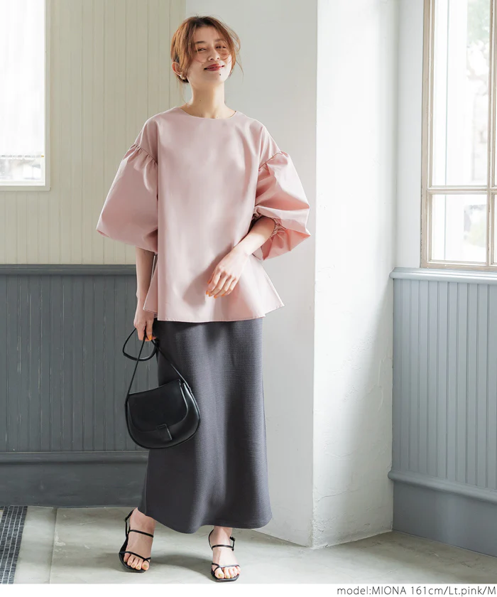 日本 COCA - 經典浪漫圓領澎澎袖上衣-米白