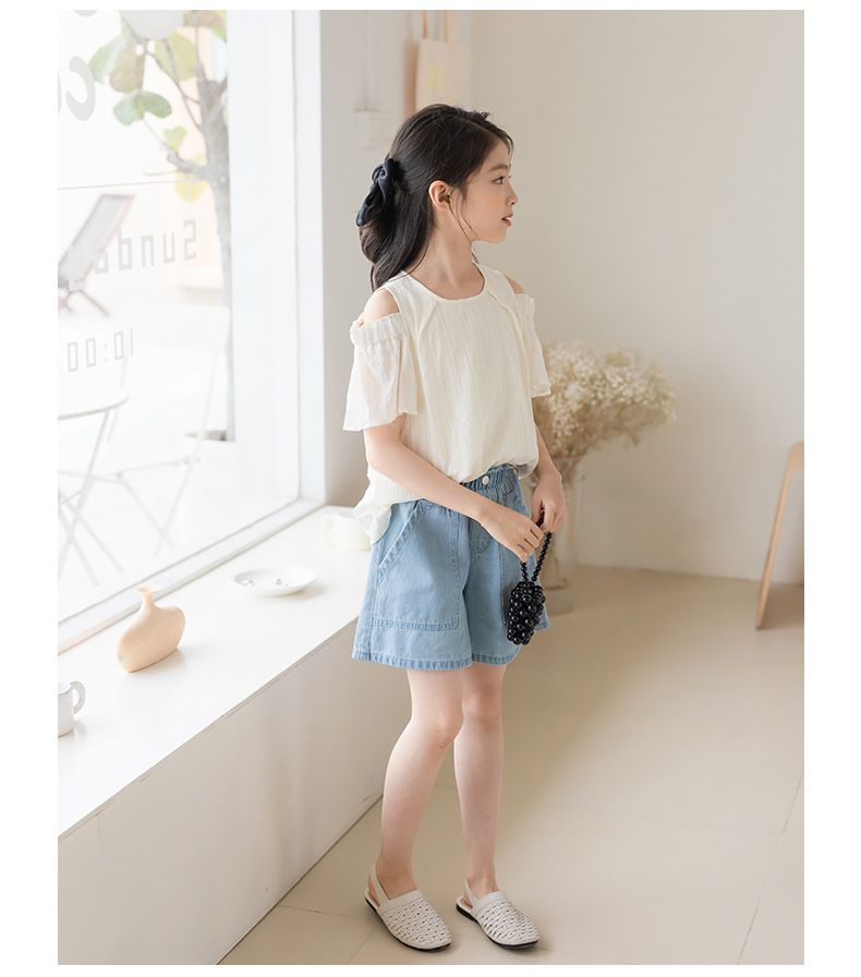 氣質花袖露肩上衣-米色