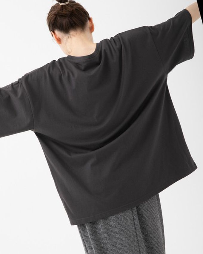 日本 gleam - 厭世貓咪愛心蕾絲寬大風短袖T恤-綠貓-燕麥灰