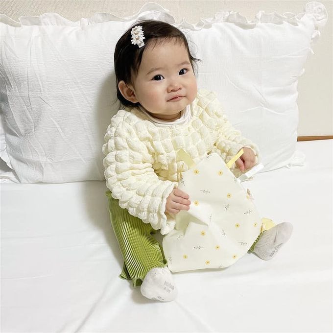 akachan honpo - 安撫手帕-小花-象牙白色 (約20×20cm)