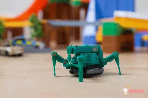 TOMICA - NO.063前田製作所 拖吊車(多美小汽車)