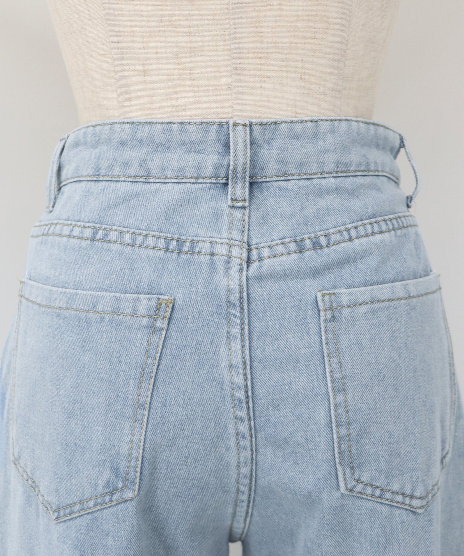 日本 BLUE EAST - 熱銷款 時尚珍珠點綴牛仔褲-A款-靛藍