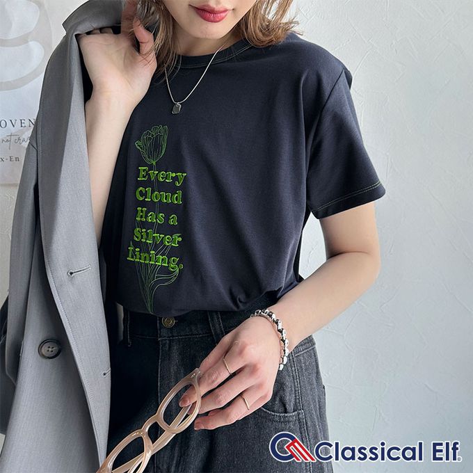 日本 Classical Elf - 花朵標語刺繡短袖上衣-淺粉紅