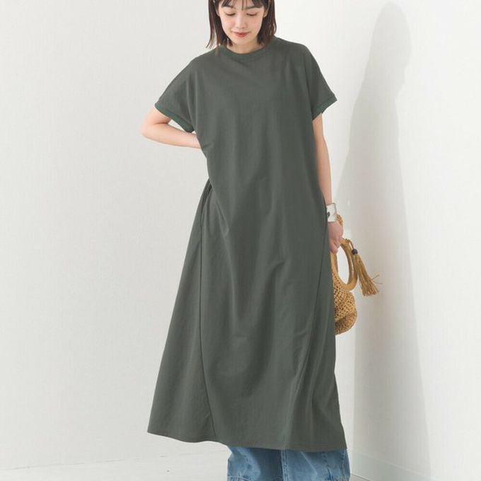 日本 OMNES - 接觸涼感 嫘縈圓領傘狀短袖洋裝-黑