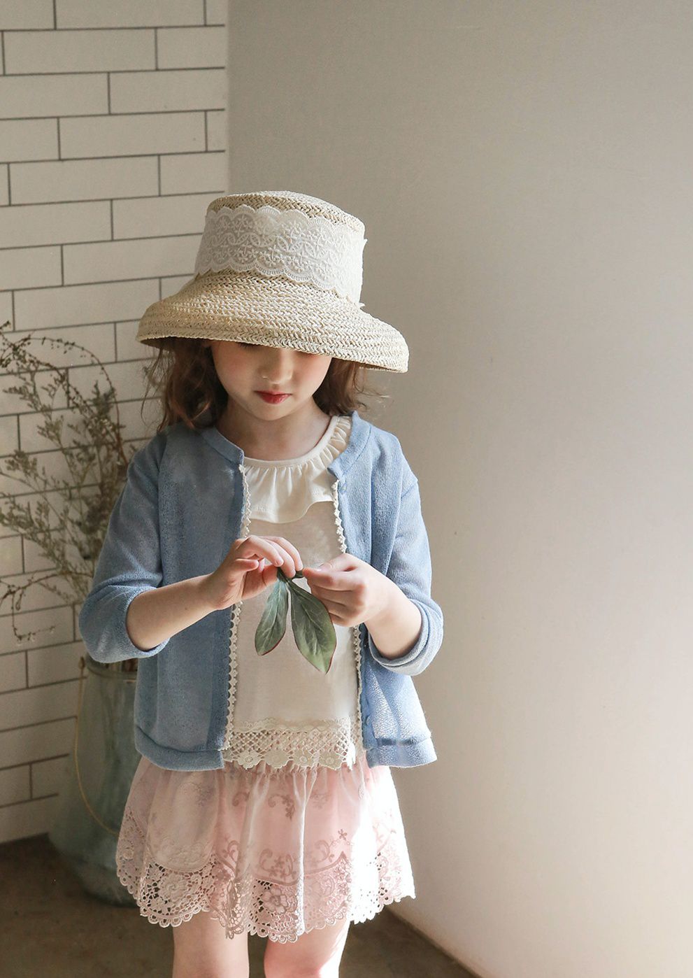 韓國 PuellaFLO - 蕾絲鏤空花瓣下襬褲裙-粉紅