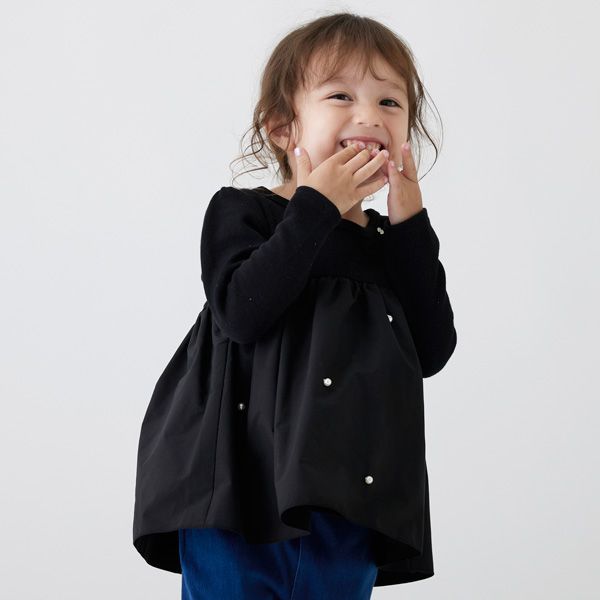 日本 petit main - 珍珠點綴傘狀拼接長袖上衣-淺粉