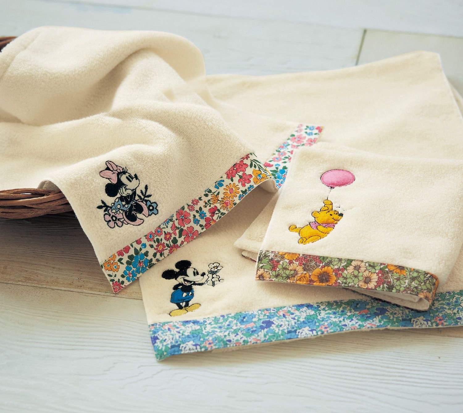 日本千趣會 - 迪士尼 純棉角色刺繡拼接長毛巾-米妮 (34x80cm)