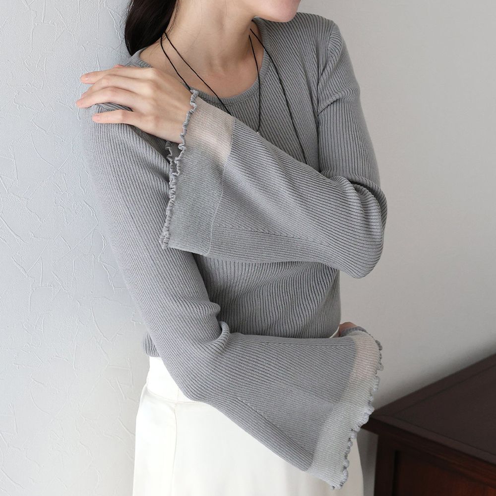 修身羅紋透膚層次喇叭長袖上衣-灰