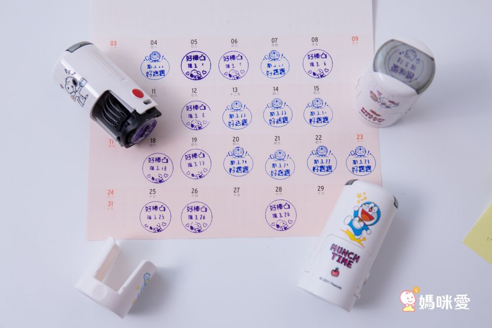 吉祥刻印 - 史努比日期章-民國年-藍色墨-印面尺寸:圓形直徑1.9公分