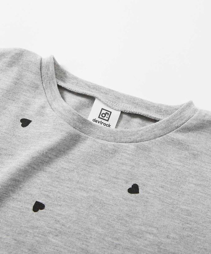 日本 devirock - 小愛心飄逸荷葉短袖上衣-黑