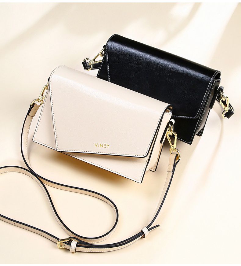 真皮單肩小方包-米色 (21x13x8cm)