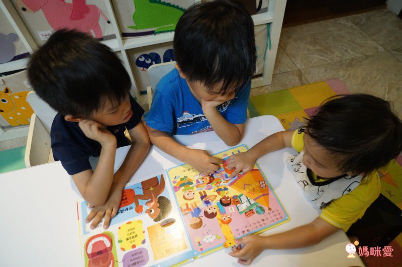 ★打造聰明好腦袋★益智翻翻小百科 / 童趣推拉轉操作書大集合！