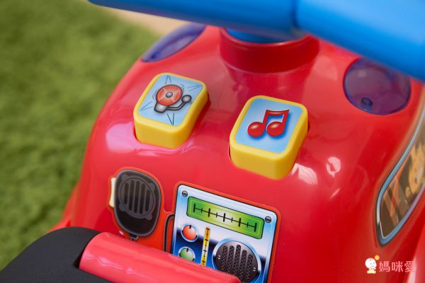 美國Fisher-Price 費雪 - 費雪牌little people 消防車騎乘玩具