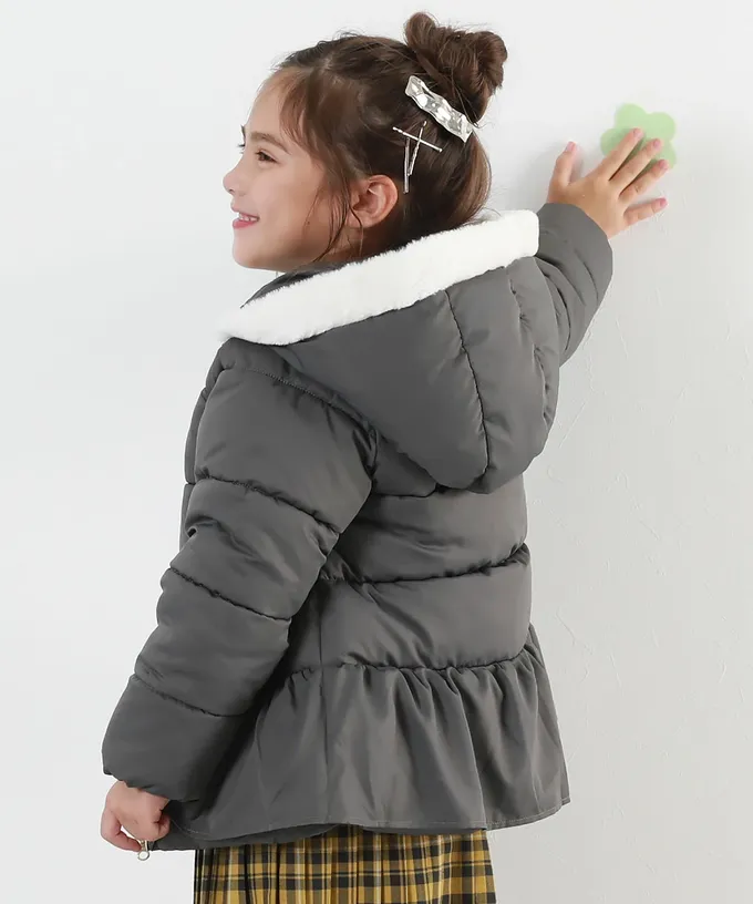 日本 devirock - 甜美下擺輕暖纖維羽絨外套(毛帽可拆)-淡綠